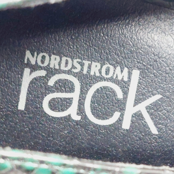 New NORDSTROM RACK Oslo Block Heel Pointed Toe Slip On Snakeskin Pump F887 - Picture 10 of 12